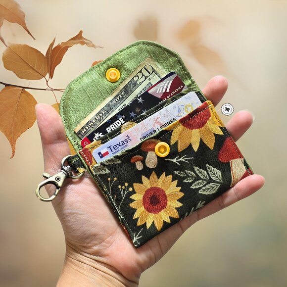 Mini Wallet Pouch with Keyring | Cottagecore Bag Charm | Mushroom Sunflower - Picture 2 of 7